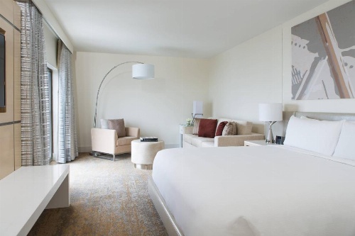 Chicago Marriott Downtown Magnificent Mile image 10