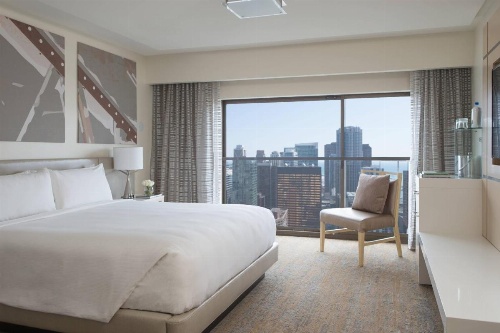 Chicago Marriott Downtown Magnificent Mile image 5