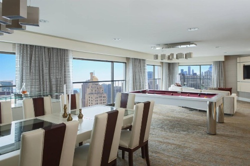 Chicago Marriott Downtown Magnificent Mile image 6